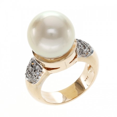 14.0-14.5mm Golden South Sea Pearl Ring with Diamonds